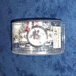 #82 Vintage Lorus Mickey Mouse watch Mickey and Friends Walt Disney Company